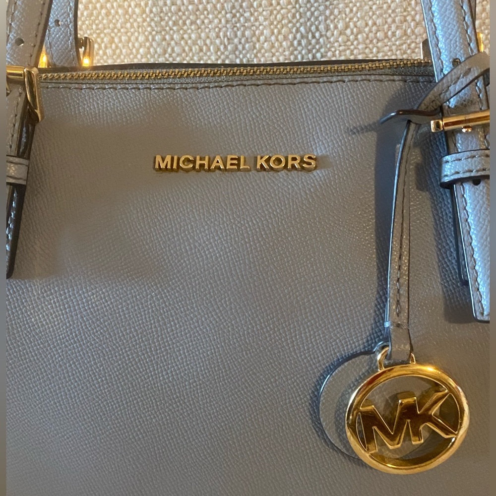 Michael Kors Charlotte Large Leather Top Zip Tote/Shoulder Bag in Vista Blue